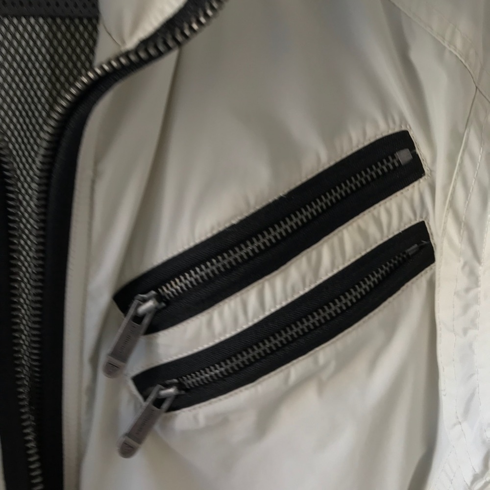 Jacket - Picture 5 of 8